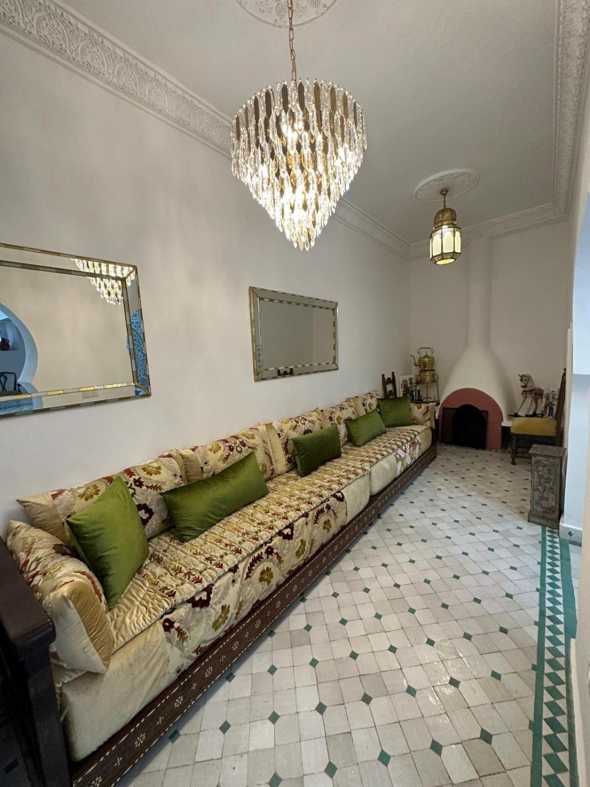 Dar Khadija Apartment *